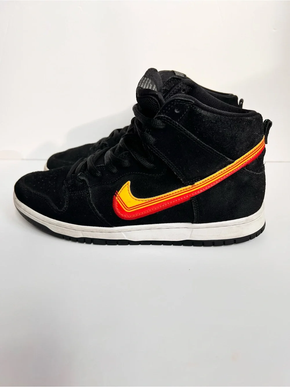 Nike authentic sb